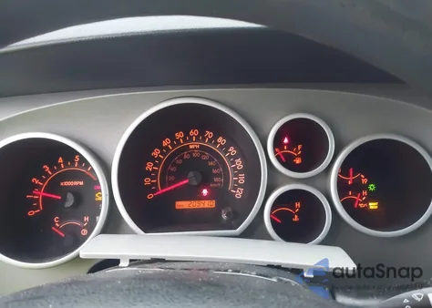 2012 Toyota Tundra Grade 4.6L V8 z USA, uszkodzony, nr VIN 5TFDM5F19CX036834